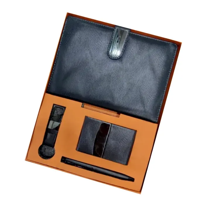 4-in-1 Cardholder Bullet Diary Set